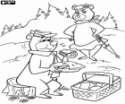 Yogi Bear is very gluttonous and Cindy gets angry when she sees that the only thing that interests him is the food